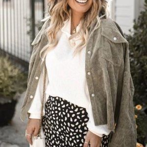 NEW Lightweight oversize corduroy jacket in Olive